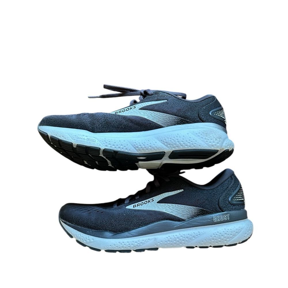 Brooks Men's Ghost 16 2E  Black/Gray/White Running Shoes Size 10 - Picture 8 of 9